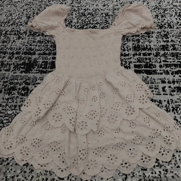 Bershka Size S Cream Tiered Ruffle Dress Eyelet Smocked Puff Sleeve - Picture 5 of 15